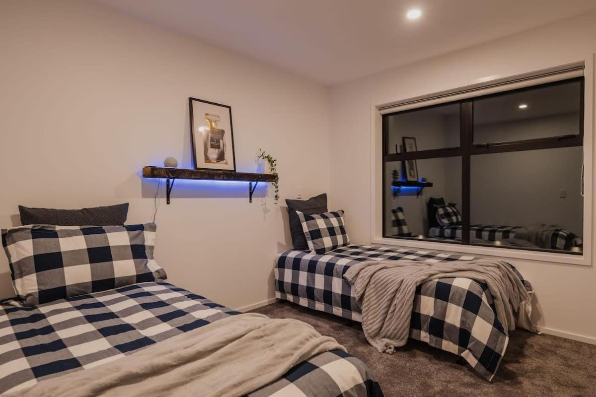 Casino Luxury Suite City Centre - Sleeps 5 Christchurch Exterior photo
